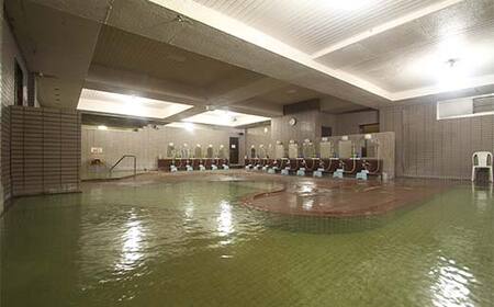 【期間限定！寄附額改定↓！】御前水 日和 毛ガニ半身付ペア宿泊 1泊2食 チケット 宿泊 利用券 サウナ ホテル 旅行 宿泊券 北海道 クーポン 風呂 券 かに カニ 毛がに 和会席膳 温泉 源泉かけ流し 阿寒湖 釧路 F4F-8258