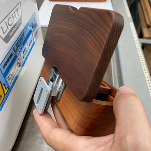 木製キス釣り餌箱 二層Mサイズ145 石粉皿 金具付き 軽量 受注生産 mi0037-0028