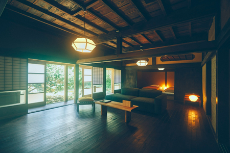 【ペットも泊まれる宿】宿泊ギフト券(50,000円分) SMCQ003