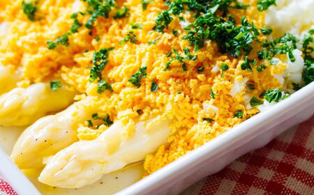 【ふるなびWEEK対象】【2026年分予約開始！】こだわり農家のホワイト＆グリーンアスパラセット 計2kg（各1kg）野菜 冷蔵配送 産地直送 北海道  FN-Limited-PR [AJAJ006]