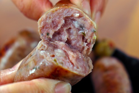 【千葉県多古町産】粗挽きハーブフランクフルトソーセージ 30本セット(60g×30本)_粗挽き ハーブ フランク ソーセージ 多古町産_【配送不可地域：離島・沖縄県】 TAKB016