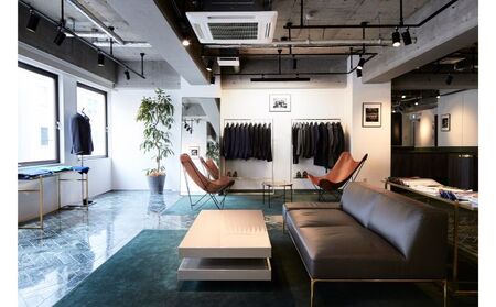 ザ・クロークルーム オーダースーツ、オーダージャケットお仕立券3万円分 【寄付額10万円】メンズ ファッション ブランド カシミヤ 服 ビジネス 贈答 ギフト チケット 高級 お祝い 高級スーツ オーダーメイド 記念日 男性 