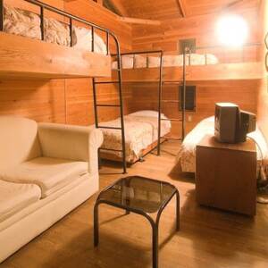 坂田の梅林をのんびり散策 1泊2日ペアチケット(ウッディコテージ)【1490894】