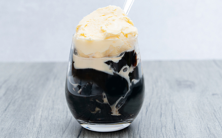 名水珈琲ゼリー 12個入（約130g／個）×2箱 計24個 コーヒーゼリー 珈琲ゼリー コーヒー 珈琲 ゼリー おやつ スイーツ 国産 北海道 京極町