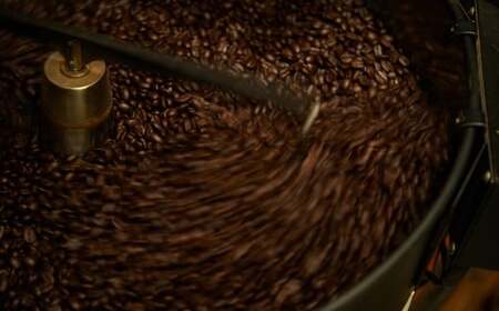 自家焙煎ネルドリップ 【特濃アイス珈琲】 720ml×2本 ［名水の郷 北海道京極町］ 布ドリップ フランネル アイスコーヒー コーヒー 珈琲 深煎 自家焙煎 常温 