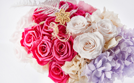 上品かつエレガント、上質なバラをまとめたプリザーブドフラワーアレンジメント「フランボワーズ」_花・観葉植物 造花・プリザーブドフラワー 花 _【1578569】