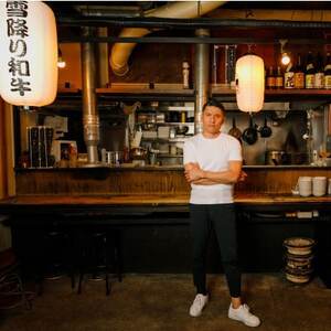 【焼肉三ちゃん】《ディナー》30,000円分お食事券(ぐるなびセレクション)【1642248】