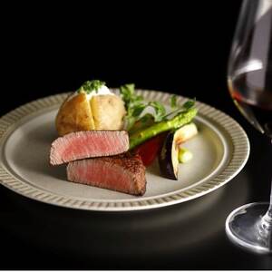 ホテルニューオータニ リブルーム 食事ご利用券《30,000円分》【1702730】