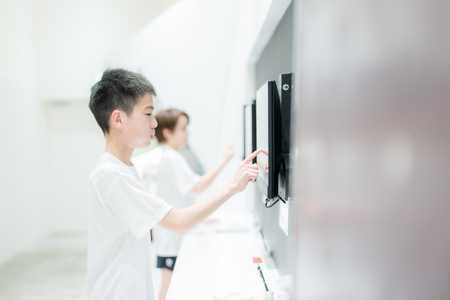 アローズラボ新宿 スポーツビジョン測定体験チケット 0124-004-S06