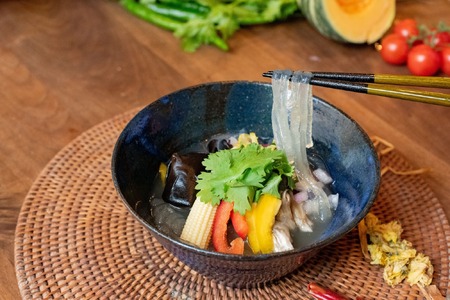 ゼロ辛マーラータン | 麻辣湯（12食セット） 0121-009-S06