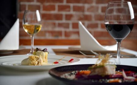 食事券 チケット 東京大学 伊藤国際学術研究センター内「レストラン カメリア」ディナーお食事券(4名様分)  フランス料理 大学 東京 ホテル レストラン ディナーコース