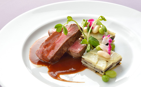 食事券 チケット 東京大学 伊藤国際学術研究センター内「レストラン カメリア」ディナーお食事券(4名様分)  フランス料理 大学 東京 ホテル レストラン ディナーコース