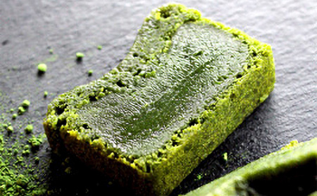 お菓子 ガトーショコラ（抹茶） スイーツ 焼き菓子 洋菓子 宇治抹茶 クリーミー ホワイトチョコ とろける 濃厚 ふんわり 至福の味わい ご褒美 ギフト  DRYADES 唯一無二 文京区 東京都