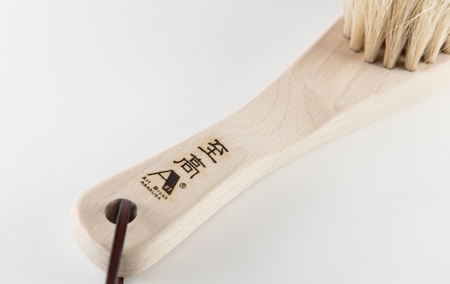 【浅草アートブラシ】最高級カシミヤ用洋服ブラシ「至高」(桐箱入り)