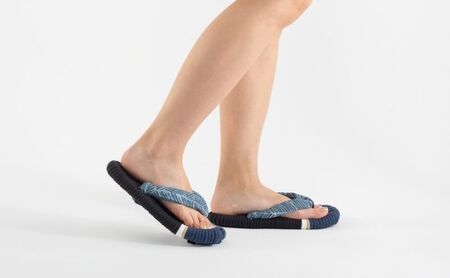 布ぞうり MERI 北斎 神奈川沖浪裏　布草履 室内履き 健康 洗える 墨田区 LL：28cm