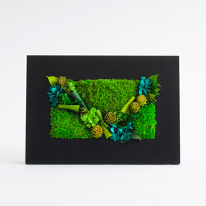 グリーンフレームL 花 お花 プリザーブドフラワー ギフト プレゼント お祝い 誕生日 お供え アレンジ インテリア 東京都 墨田区 黒フレーム