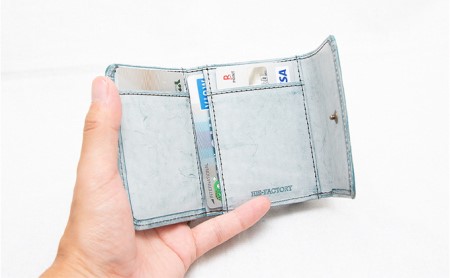 三つ折り財布 tino（ティノ）ゴースト ターコイズブルー