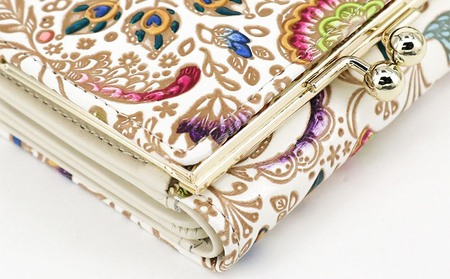 【文庫屋大関】三つ折りミニ財布 孔雀【皮革工芸品】 ファッション 小物 民芸品 お札 カード 小銭 手のひらサイズ コンパクト 大人かわいい 牛革 手作り 国産