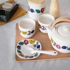 ポトペリー シルクスカップ&プレート カラー:パレード