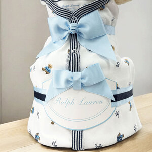 おむつケーキ　デザイン：ペアロゴ（6M）【kt045-002】 出産祝い ﾗﾙﾌﾛｰﾚﾝ 靴下 ﾊﾟﾝﾊﾟｰｽ 個包装 ﾌﾞﾗﾝﾄﾞ 男の子 おしゃれ お祝い