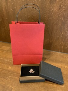 オクラ-パッド　ピンブローチ（銀）【kt059-002-2】