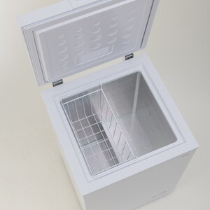 山善 YAMAZEN 冷凍庫 フリーザー 100L 上開き 直冷式 YF-C101（W） 【	kt049-031】