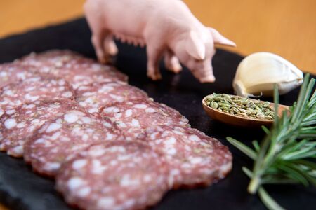 【三輪亭】セタガヤサラミセット【加工食品 加工品 サラミ 豚肉 生ハム 冷凍 人気 人気セット セット おつまみ 贈り物 プレゼント ギフト 】_0028-001-se5