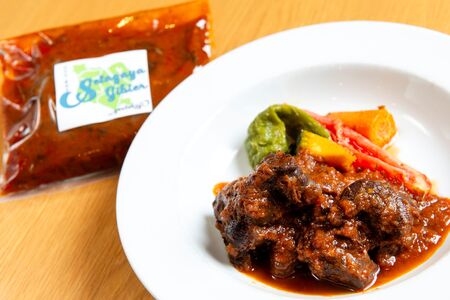 【三輪亭】セタガヤサラミ・ジビエセット【加工食品 加工品 サラミ ジビエ 豚 生ハム 冷凍 人気 人気セット おつまみ 贅沢 ご褒美 贈り物 プレゼント ギフト】_0028-002-se5