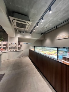 【LIFENRI】焼き菓子アソー ト９点【スイーツ 焼菓子 洋菓子 詰め合わせ 定番 人気 個包装 おすそ分け ギフト プレゼント 贈り物 おやつ 贅沢 ご褒美】_0062-001-se6