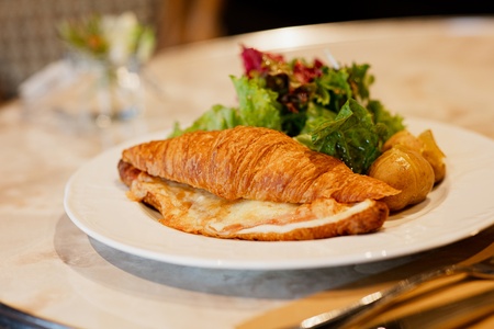 【ル パティシエ タカギ】お食事・お買い物に使える3,000円分チケット(ふるさとチケット) お買物券 お土産 洋菓子 焼菓子 ケーキ パン ギフト プレゼント 贈り物 世田谷_0065-008-se6