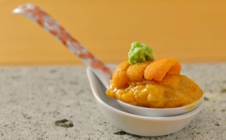 【鮨 くりや川】夜のおまかせコース15品<1名様分>(ぐるなびセレクション) 【125110】 チケット お食事券 鮨屋 隠れ家 飲食 ギフト プレゼント 観光 記念日