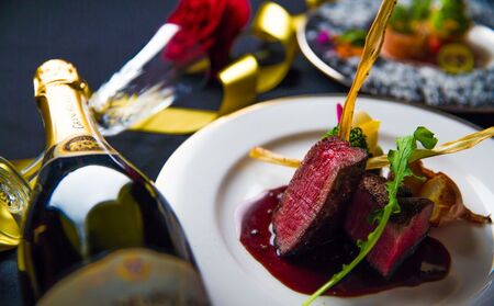 ザ・レギャン・トーキョー 演出系フレンチディナーお食事券(2名様分)