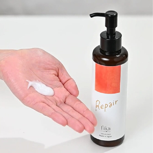 定期【1か月1回配送 計12回】【くせ毛用】しっとり髪の乳液 リペアエマルジョン【092020-3】