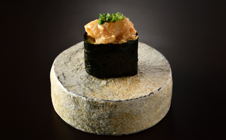 【鮨 日進月歩】《ランチ・ディナー共通》昼夜共通 にぎり堪能コース 1名様分(ぐるなびセレクション)【125130】