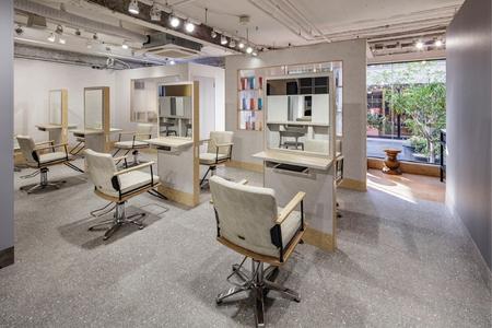 [表参道の美容室Oneday]髪質改善カラー+Proトリートメント