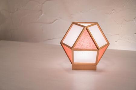 【照明/国産杉】スタンドライト『的 mato』 白×緋 A522-C