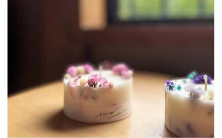 ロスフラワーで作る、ソイリースボタニカルキャンドル　【ピンク＆ホワイト】（ベリーの香り）