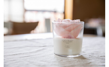 リアルなお花のキャンドル　『ROSE』(ローズの香り)