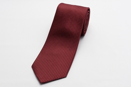 【受注生産】匠の技術で織り上げるシルク１００％のソリッドネクタイ(ワインレッド)