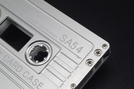 音楽好きに贈りたいカードケース　CASSETTE→CARD CASE