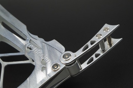 　職人×AIのタッグで作り上げたカードケース　ジェネレイティブデザイン　CARD CASE