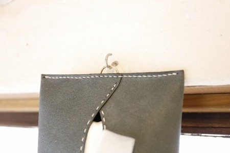 【ネイビー】牛革の手縫いティッシュケース