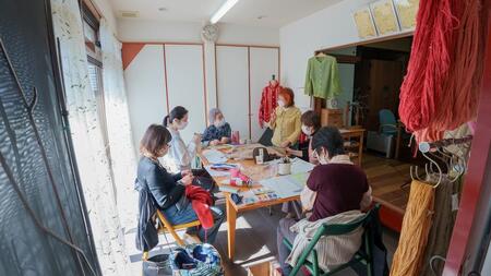 【ふるさと納税】講師歴35年のニット作家が教える、編み物体験教室２時間小学生～大人