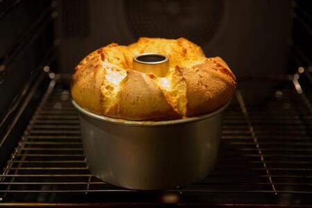 ちぎると「しゅわっ」と音がする有精卵のシフォンケーキ　６カット(6フレーバー)