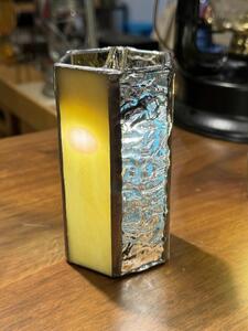 【802PRODUCTS】ステンドグラスが彩る世界にひとつだけのLEDライトシェード