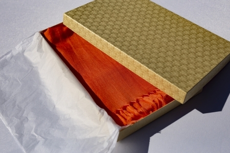 （オレンジ）【現代の名工作】上品な光沢の華やかなシルクウールストール