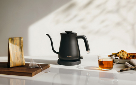 バルミューダ BALMUDA The Pot ブラック KPT01JP-BK| バルミューダ ザ・ポット BALMUDA 選べるカラー 電気ケトル ケトル ポット 家電 おしゃれ キッチン