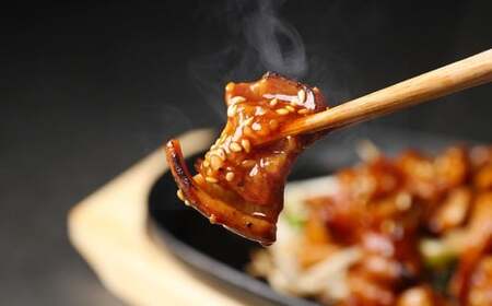 【松屋フーズ】牛ホルモン焼 70g×10個 牛肉 牛 肉 ホルモン ホルモン焼 冷凍 ご飯 ごはん おかず 夜食 非常食 備蓄 夕食 食事 70g 10個