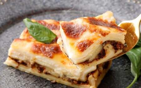 和牛ミートラザニア＆トマトラザニア 約200g×2個セット トウキョーラザニアbyチル （計約400g） ラザニア トマト バジル パスタ セット 食品 ギフト 贈り物 グルメ 冷凍 国産 おすすめ