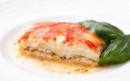 和牛ミートラザニア＆トマトラザニア 約200g×2個セット トウキョーラザニアbyチル （計約400g） ラザニア トマト バジル パスタ セット 食品 ギフト 贈り物 グルメ 冷凍 国産 おすすめ